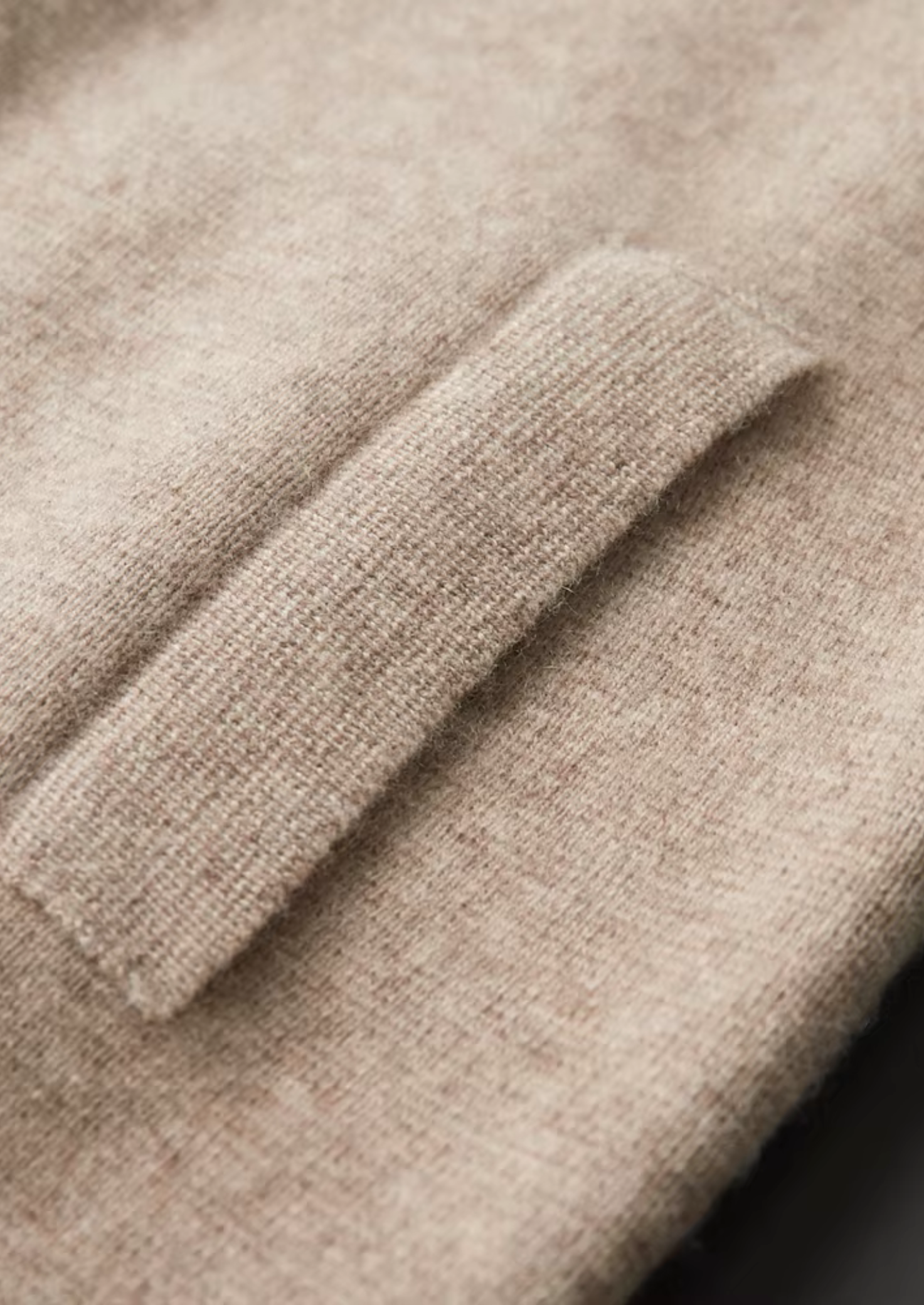 EXTRA-FINE MERINO WOOL ZIP POLO CARDIGAN - Image 10